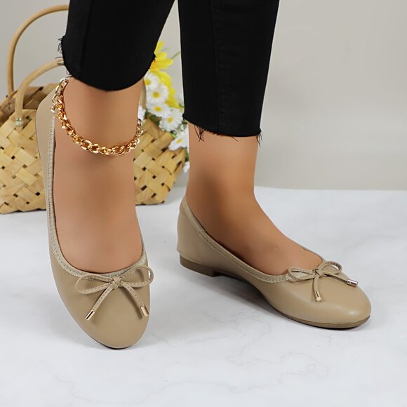 Women's Cushioned Insole Classic Bow Tie Ballerina Flat - Picture 4 of 10